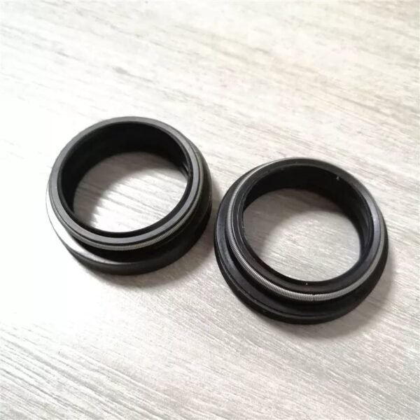 Retenes para Horquilla Suntour Raidon/XCR32 32mm ( 1 Par) - Imagen 2