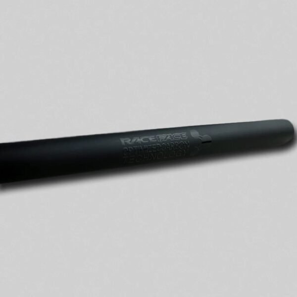 Manillar MTB Fibra de Carbono Logo Race Face 720mm Black Matte ( opcional) - Imagen 4