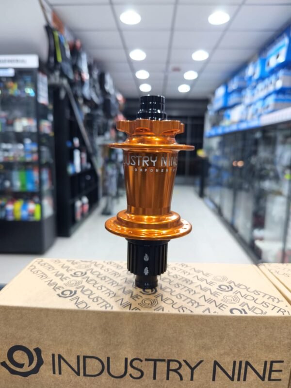 Maza Trasera Industry Nine Hydra Classic MTB 12×148 mm 32 Huecos Orange Shimano Micro Spline 12v - Imagen 2
