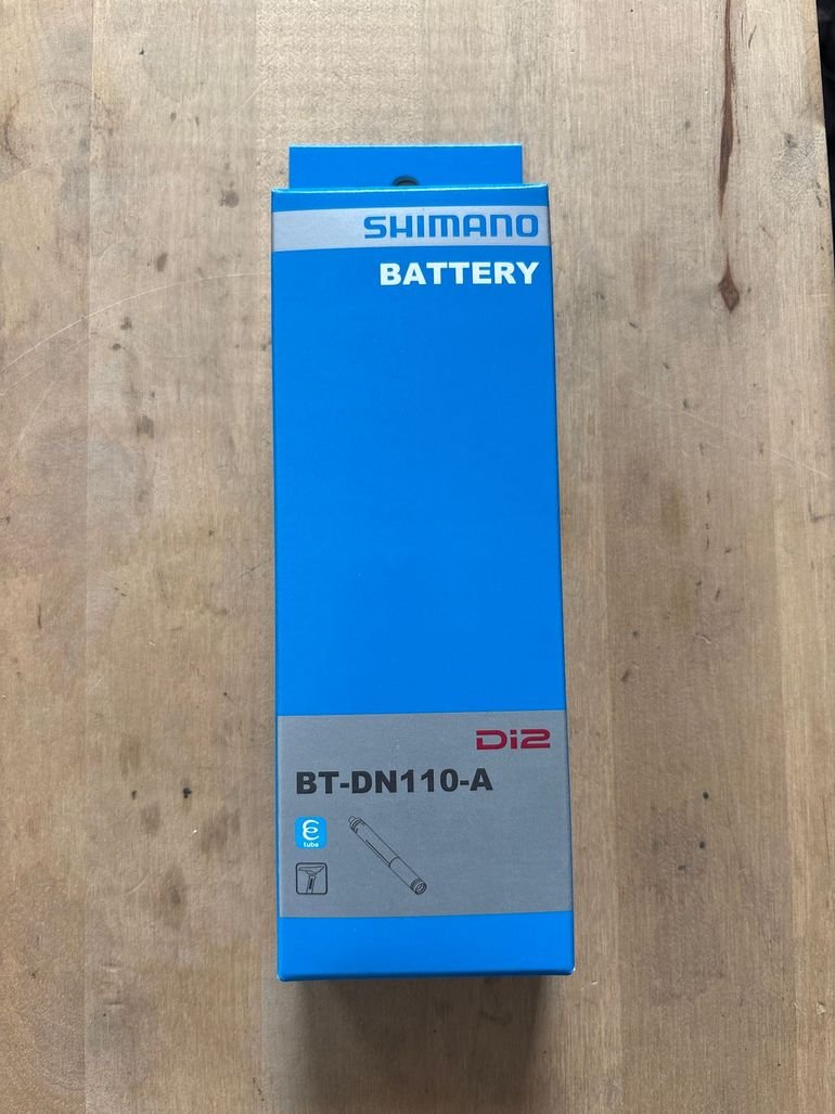 Bateria Shimano Di2 BT-DN110-A para montaje interno - Imagen 2